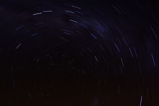 七星连珠当晚不明发光物划破夜空，天文奇观与科学探索的交汇