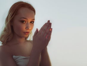 韩国金刚芭比，力量与美丽的完美融合