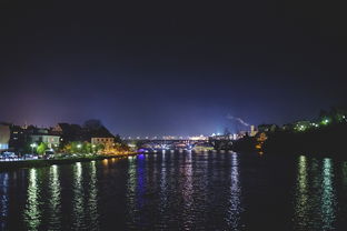 杭州旅游必去景点，西湖的诗情画意与城市的现代魅力