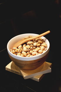 武汉美食探秘，一碗热干面背后的城市风味