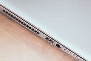 如何在苹果设备上下载并安装新闻头条App