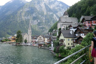 漫步西子湖畔，杭州旅游的诗意与风情