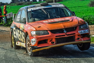 尘埃拉力赛，速度与激情的极限挑战