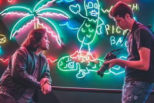 Breaking Boundaries:The Rise of English-Language News in a Multilingual World